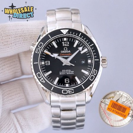 Omega Planet Ocean 600m Co-Axial Master Chronometer 43.5mm