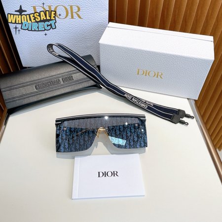 Dior DIORCLUB M1U Sunglasses Navy Blue