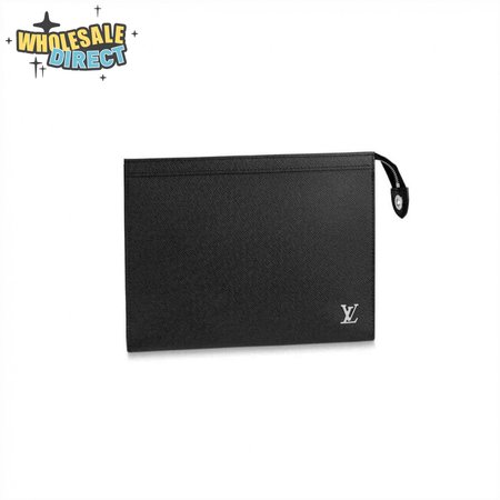 pochette voyage taiga leather m30450