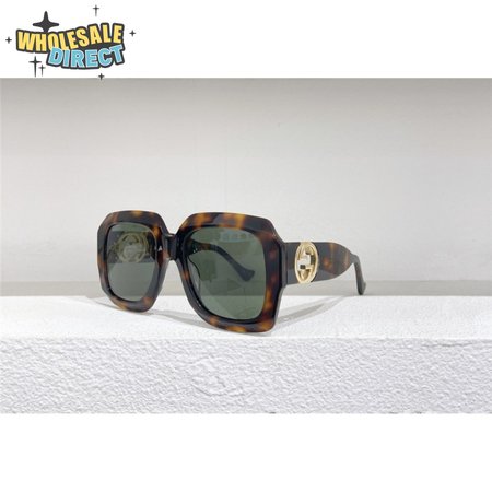 gucci large square sunglasses