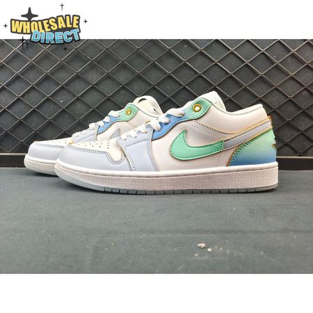 Jordan 1 Low SE Emerald Rise FN8899-131 Unisex