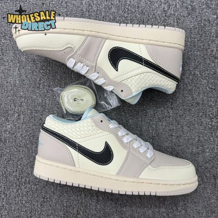 Jordan 1 Low SE Sanddrift Glacier Blue HQ3440-101 Unisex