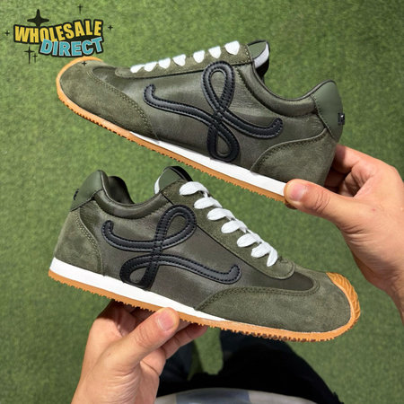 LOEWE Flow Runner Olive Green and Black