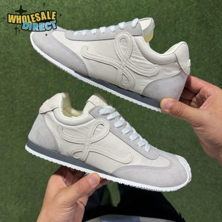 LOEWE Flow Runner Light Grey and White