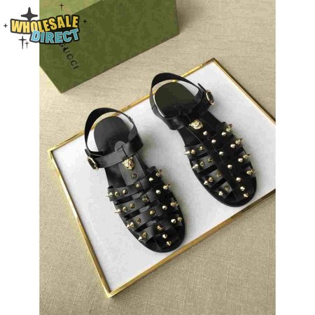 GUCCI SANDAL WITH DOUBLE G - SDG004