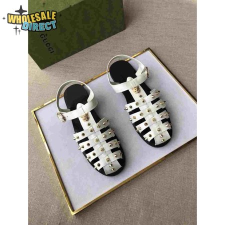 GUCCI SANDAL WITH DOUBLE G - SDG003